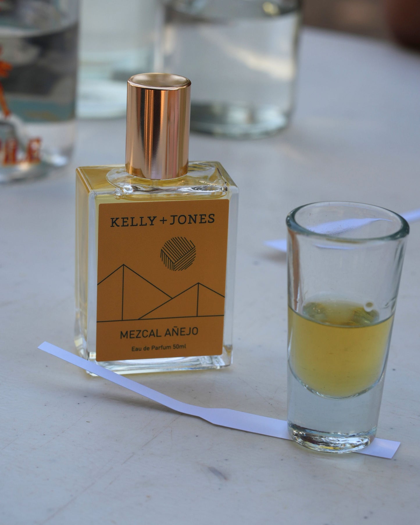 Kelly+Jones - MEZCAL GOLD: AÑEJO